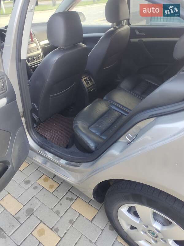 Лифтбек Skoda Octavia 2010 в Виннице фото 7 Лифтбек Skoda Octavia 2010 в Виннице