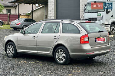 Универсал Skoda Octavia 2011 в 