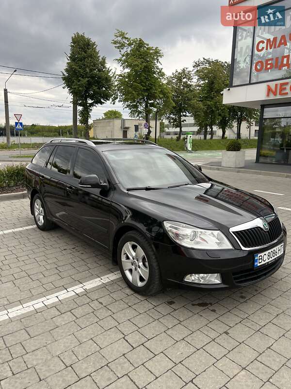 Універсал Skoda Octavia 2011 в 