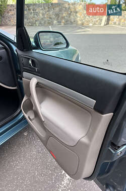 Лифтбек Skoda Octavia 2004 в 