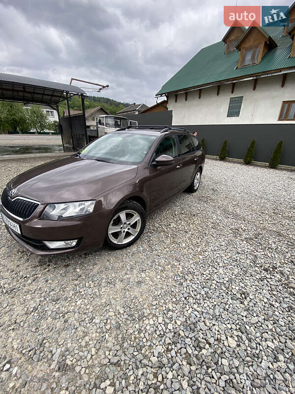 Универсал Skoda Octavia 2014 в Рахове