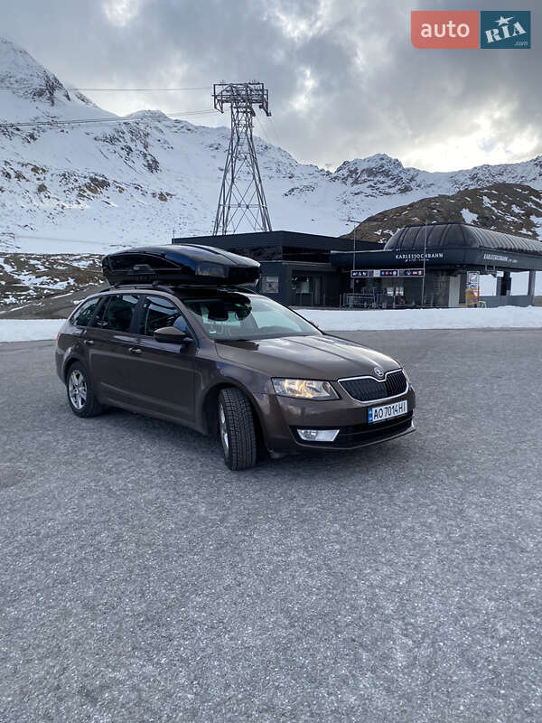 Универсал Skoda Octavia 2014 в Рахове