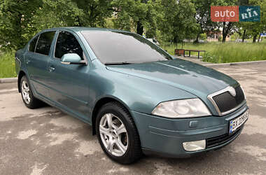 Лифтбек Skoda Octavia 2006 в 