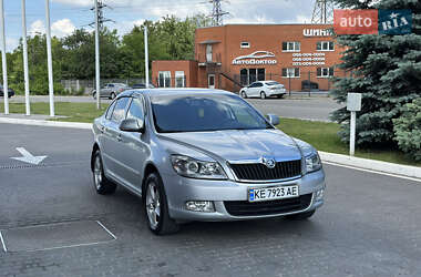 Ліфтбек Skoda Octavia 2011 в Дніпрі