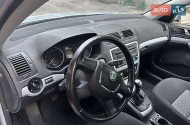 Универсал Skoda Octavia 2009 в 