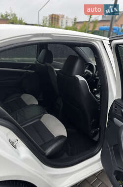 Лифтбек Skoda Octavia 2011 в 