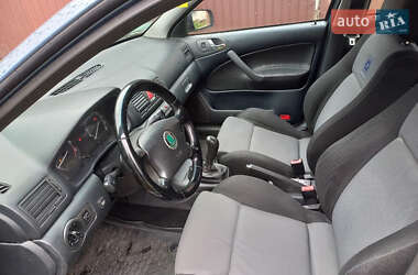 Лифтбек Skoda Octavia 2008 в 