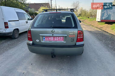 Універсал Skoda Octavia 2001 в 