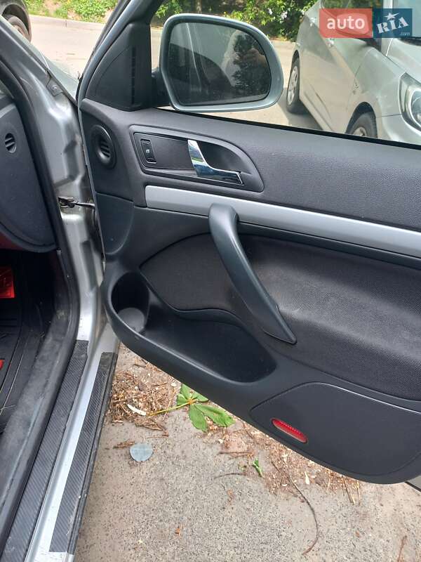 Ліфтбек Skoda Octavia 2012 в Києві