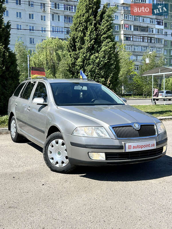 Універсал Skoda Octavia 2008 в Сумах