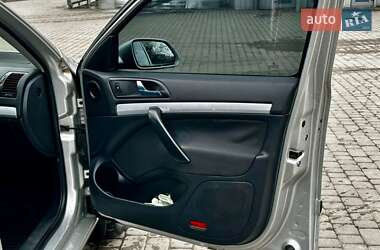 Лифтбек Skoda Octavia 2004 в 