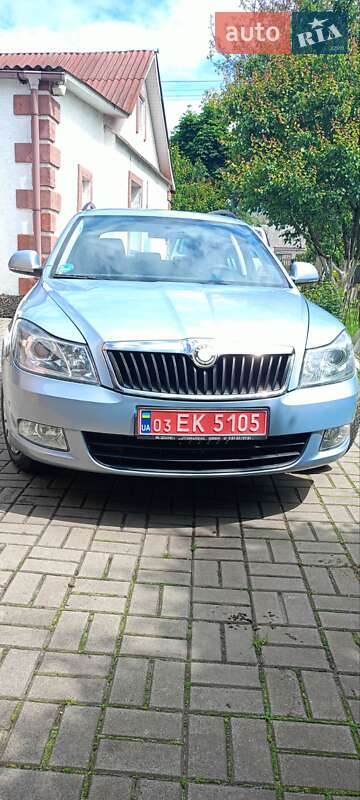 Универсал Skoda Octavia 2009 в Луцке