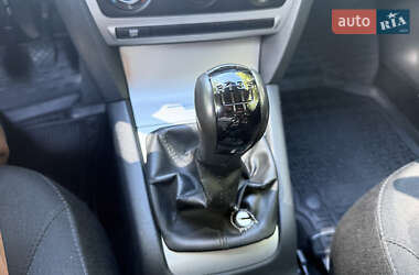 Лифтбек Skoda Octavia 2010 в 
