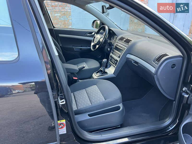 Универсал Skoda Octavia 2012 в Виннице