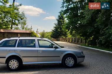 Универсал Skoda Octavia 2009 в Черновцах