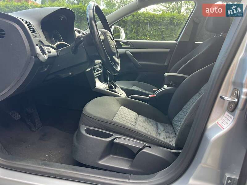 Универсал Skoda Octavia 2010 в Киеве