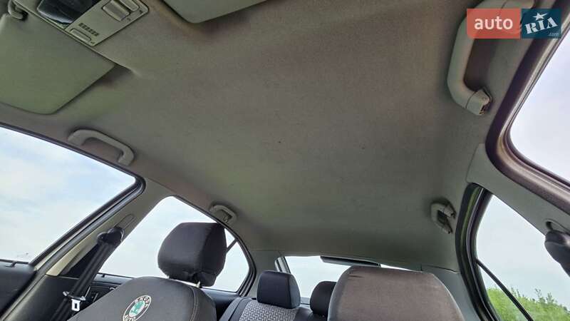 Лифтбек Skoda Octavia 2004 в Полтаве