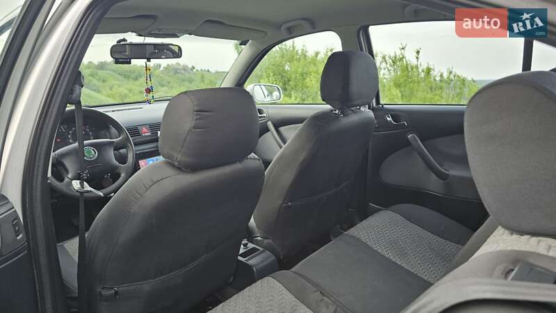 Лифтбек Skoda Octavia 2004 в Полтаве