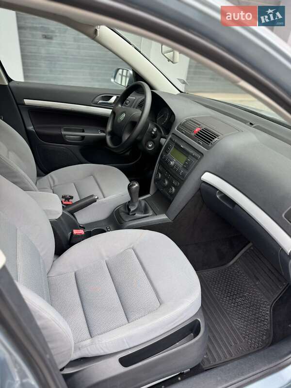 Лифтбек Skoda Octavia 2005 в Виннице