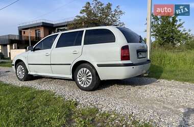 Универсал Skoda Octavia 2001 в 