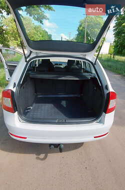 Универсал Skoda Octavia 2012 в 