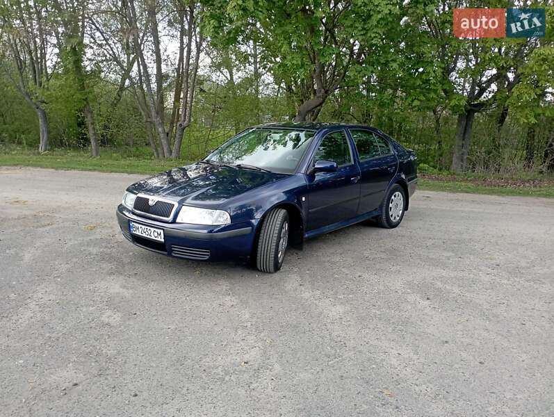Лифтбек Skoda Octavia 2002 в 