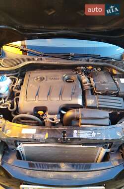 Универсал Skoda Octavia 2011 в 