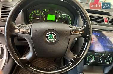 Лифтбек Skoda Octavia 2008 в 