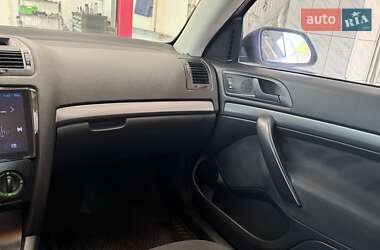 Лифтбек Skoda Octavia 2008 в 