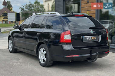 Универсал Skoda Octavia 2011 в 