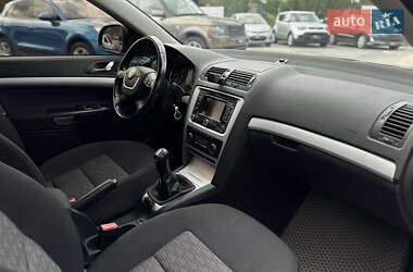 Универсал Skoda Octavia 2011 в 