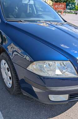 Лифтбек Skoda Octavia 2008 в 