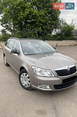 Универсал Skoda Octavia 2013 в 