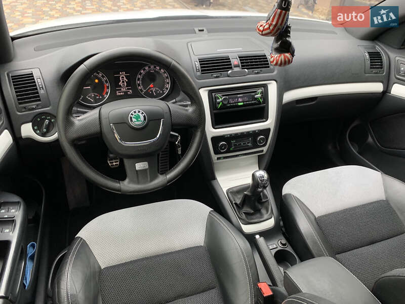 Універсал Skoda Octavia 2009 в Івано-Франківську