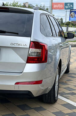 Универсал Skoda Octavia 2015 в 