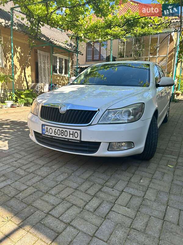 Лифтбек Skoda Octavia 2010 в Мукачево