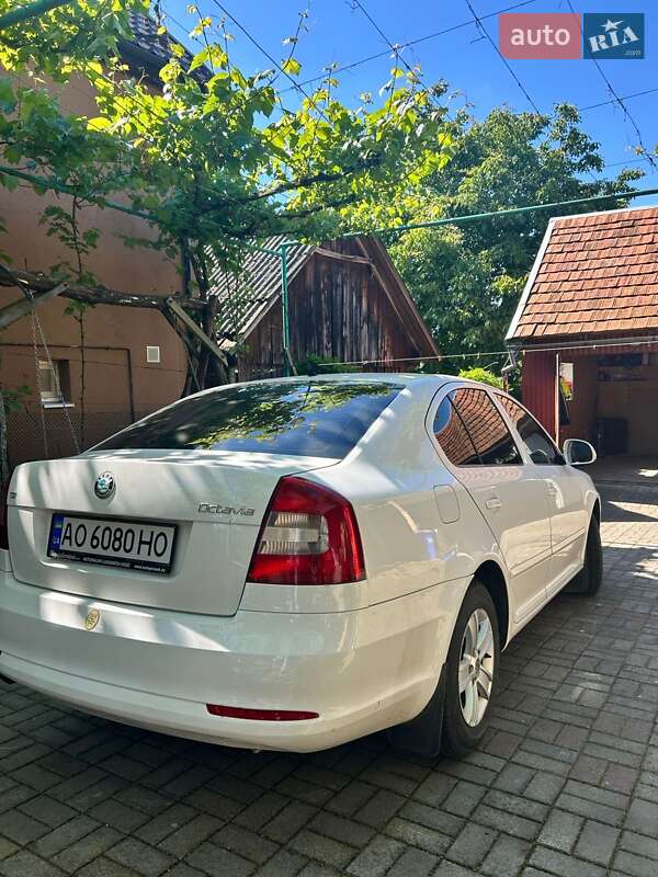 Лифтбек Skoda Octavia 2010 в Мукачево