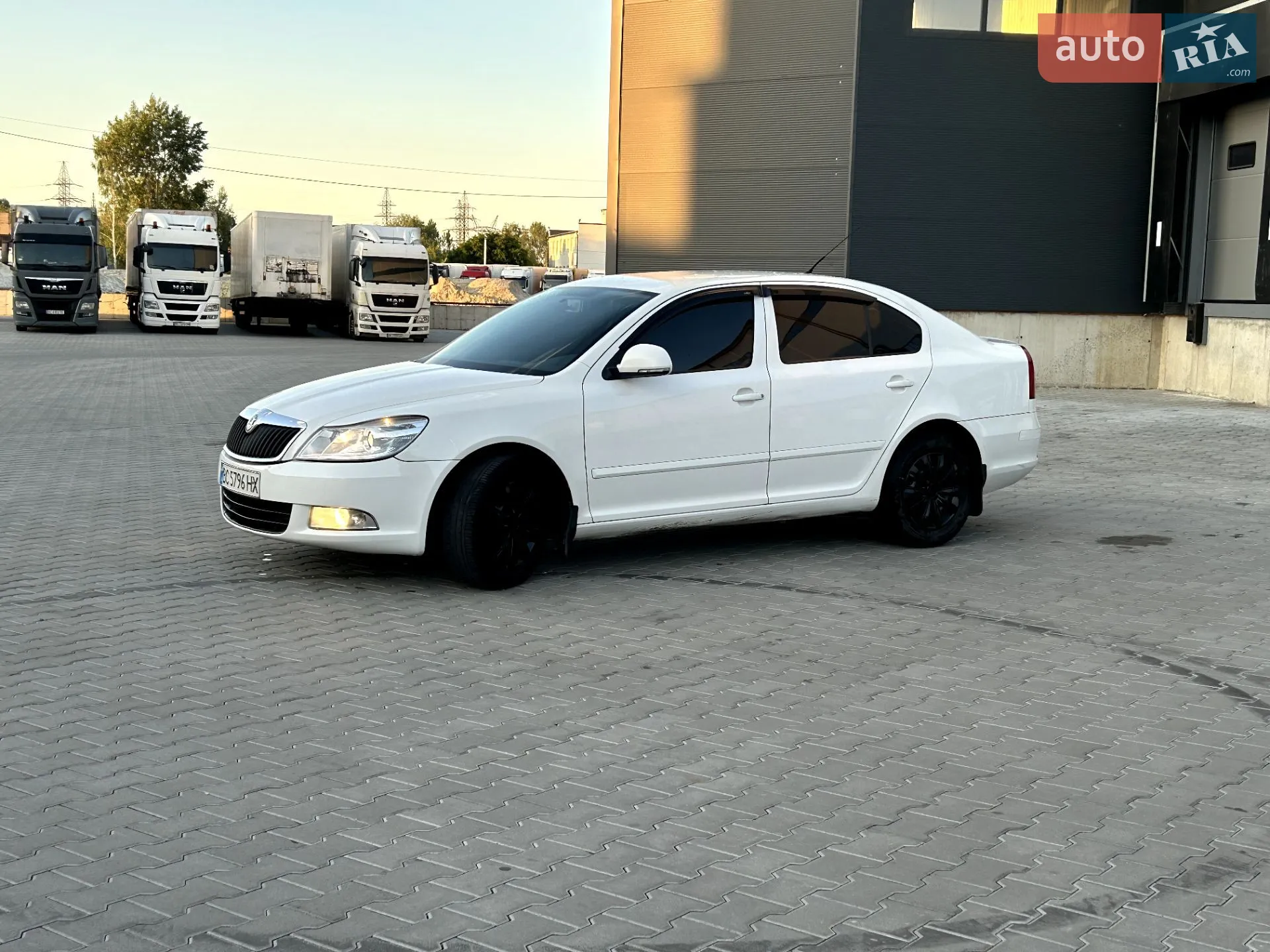 2011 Skoda Octavia - мініатюра 4