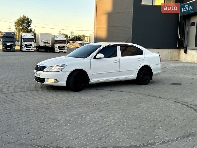 Лифтбек Skoda Octavia 2011 в Львове