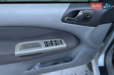 Универсал Skoda Octavia 2000 в 