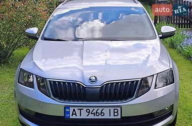 Универсал Skoda Octavia 2019 в Яремче