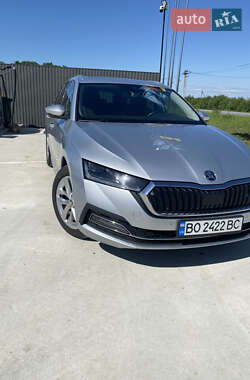Универсал Skoda Octavia 2020 в Чорткове