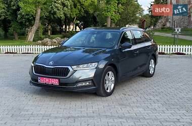 Универсал Skoda Octavia 2021 в Бережанах