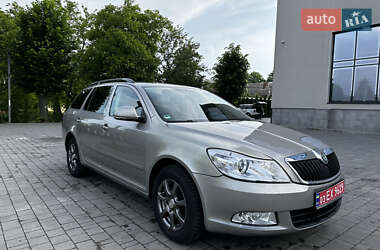 Универсал Skoda Octavia 2011 в 