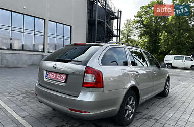 Универсал Skoda Octavia 2011 в 