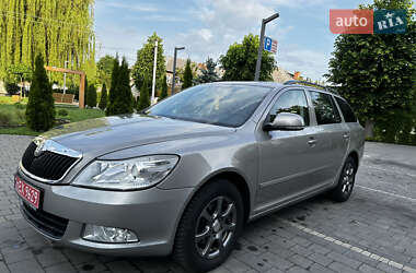 Универсал Skoda Octavia 2011 в 