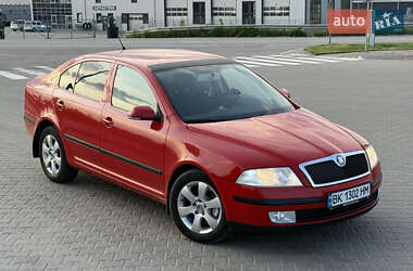 Ліфтбек Skoda Octavia 2008 в 