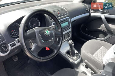 Ліфтбек Skoda Octavia 2011 в 