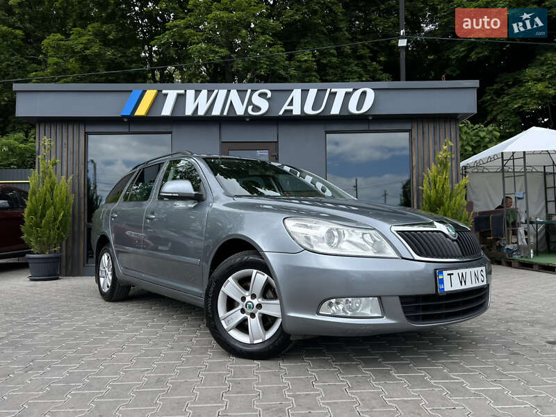 Универсал Skoda Octavia 2012 в Одессе