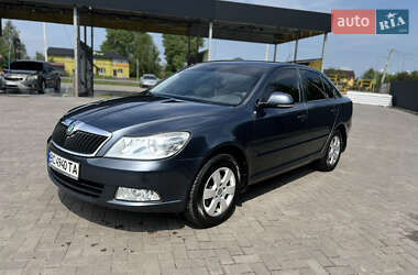 Лифтбек Skoda Octavia 2011 в 